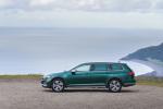 Volkswagen Passat Alltrack 2019 года (UK)
